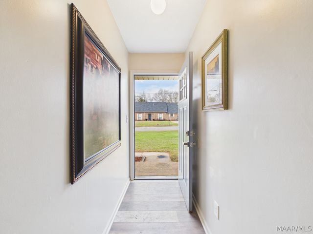 1809 Jenny Drive, Prattville, AL 36066