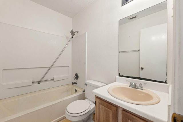 11715 Evesborough Drive, Houston, TX 77099