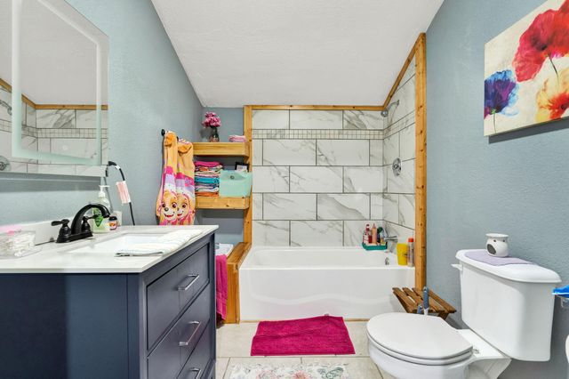 114 Chapel Avenue, Sweetwater, TN 37874