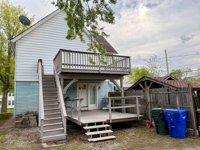 827-831 Armory St, Springfield, MA 01107