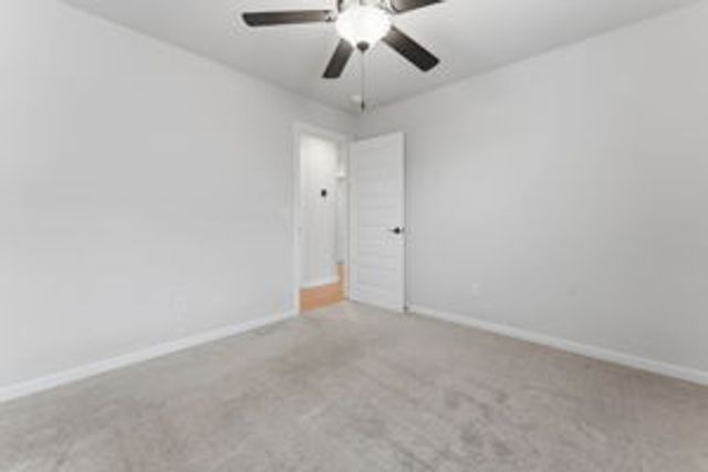 61 Manhattan Way, Fayetteville, AR 72704