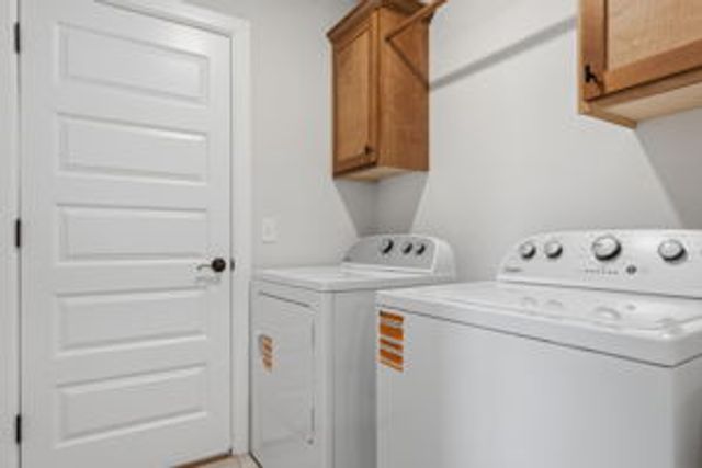 61 Manhattan Way, Fayetteville, AR 72704