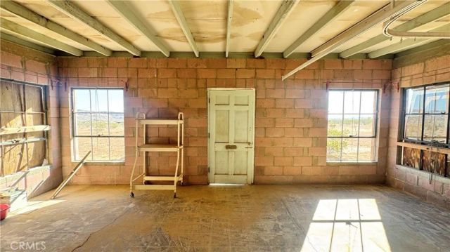 56172 Cone, Landers, CA 92285