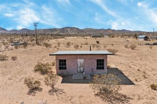56172 Cone, Landers, CA 92285