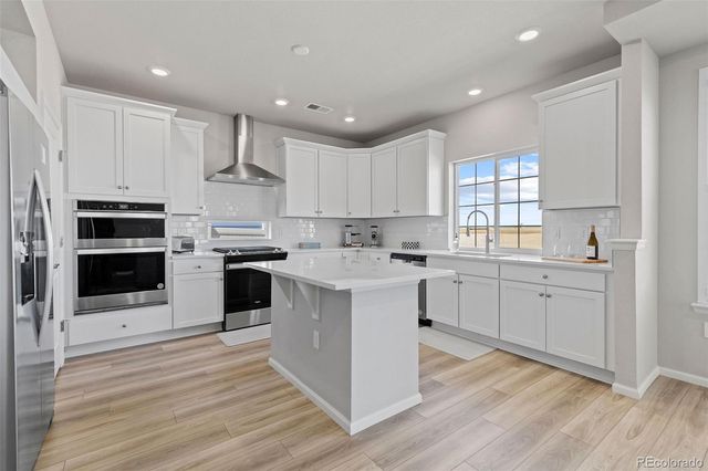 5126 N Quemoy Court, Aurora, CO 80019
