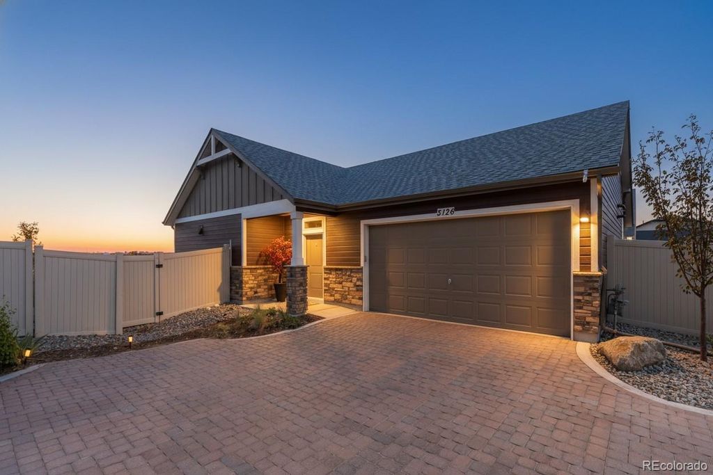 5126 N Quemoy Court, Aurora, CO 80019