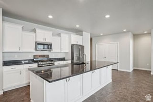 4258 W 3775 S, West Haven, UT 84401