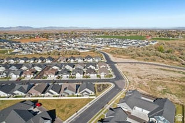 4258 W 3775 S, West Haven, UT 84401