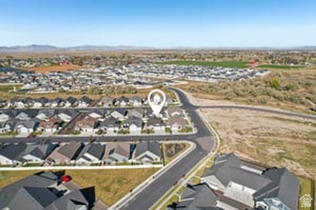 4258 W 3775 S, West Haven, UT 84401