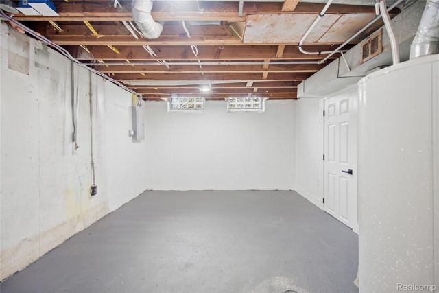 15211 Joan Street, Oak Park, MI 48237