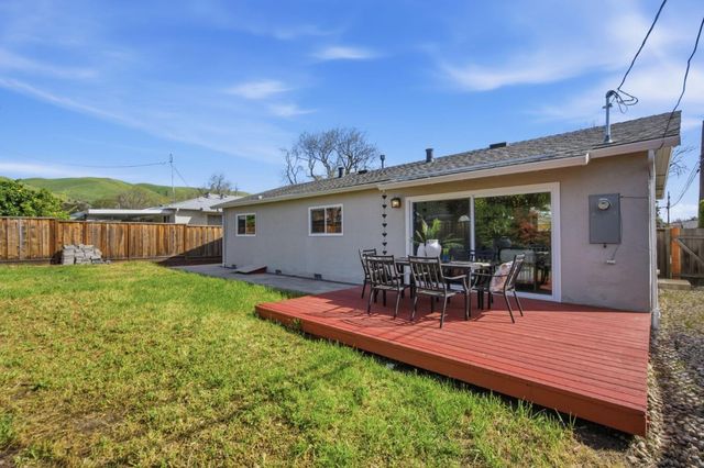 1787 Canton Drive, Milpitas, CA 95035