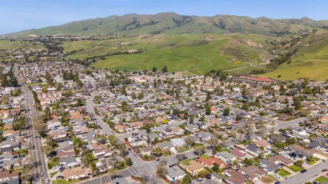 1787 Canton Drive, Milpitas, CA 95035