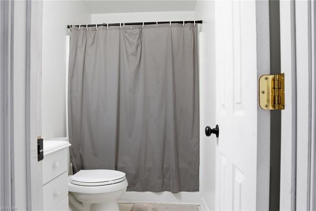 741 Corapeake DR, Chesapeake, VA 23322