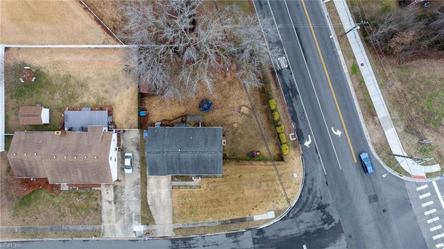 741 Corapeake DR, Chesapeake, VA 23322