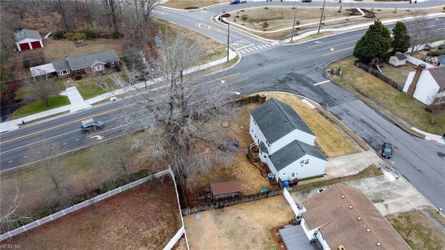 741 Corapeake DR, Chesapeake, VA 23322