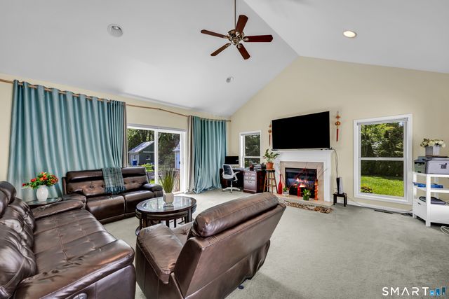 31 Bishop Road, West Hartford, CT 06119