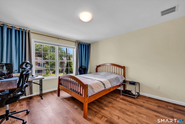 31 Bishop Road, West Hartford, CT 06119