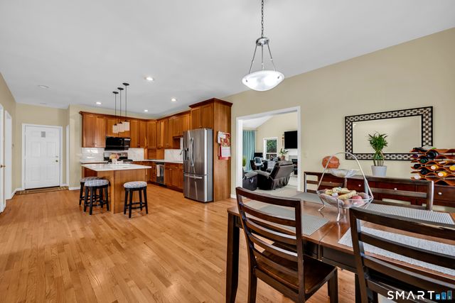 31 Bishop Road, West Hartford, CT 06119