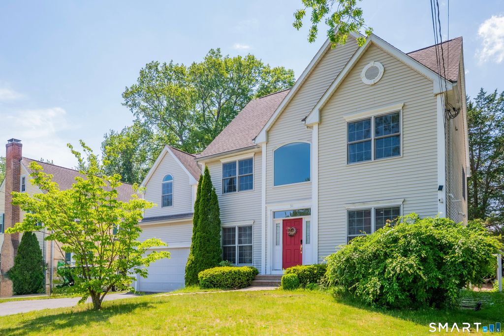 31 Bishop Road, West Hartford, CT 06119