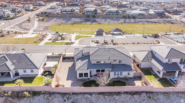 1345 E BLACK BRUSH DR, Washington, UT 84780