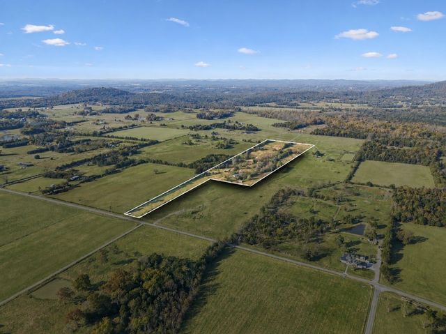 201 Lamb Rd, Rockvale, TN 37153