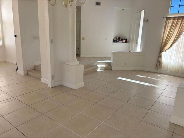 17972 Pueblo Vista Lane, San Diego, CA 92127