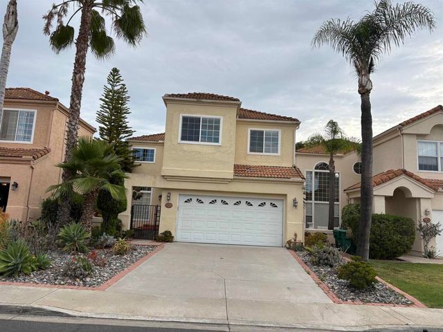 17972 Pueblo Vista Lane, San Diego, CA 92127