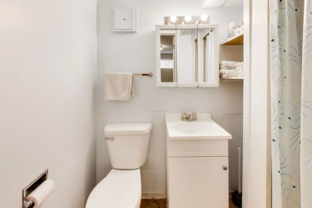 4318 Sioux Lane, Mchenry, IL 60050