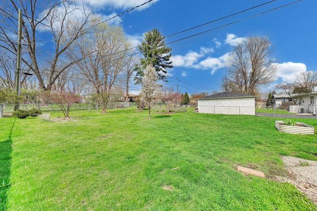 4318 Sioux Lane, Mchenry, IL 60050