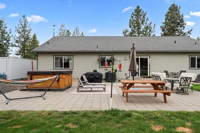 14305 E Nelson Rd, Elk, WA 99009