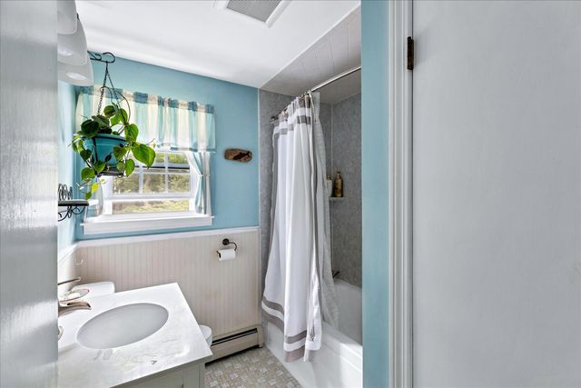 8 Brigantine Avenue, Osterville, MA 02655
