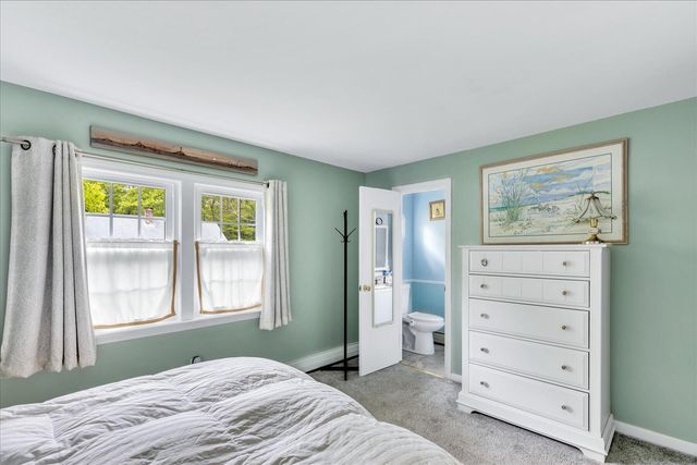 8 Brigantine Avenue, Osterville, MA 02655