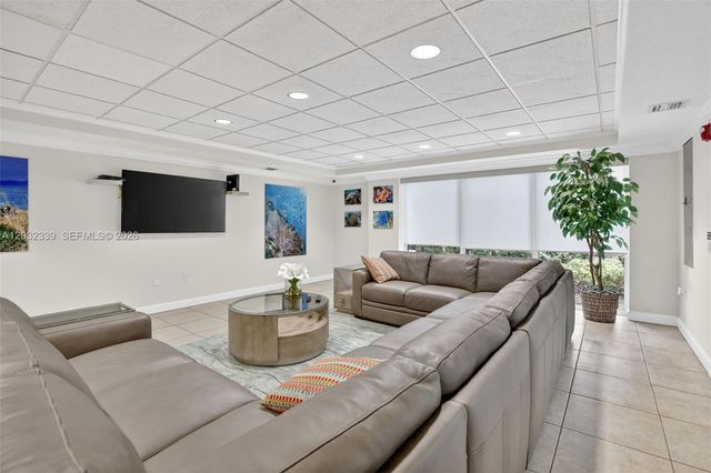 150 NE 15th Ave 140, Fort Lauderdale, FL 33301