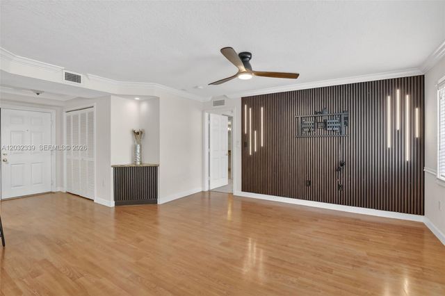 150 NE 15th Ave 140, Fort Lauderdale, FL 33301