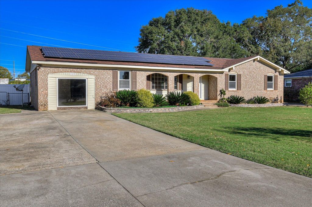 504 Heathwood Drive, Aiken, SC 29803