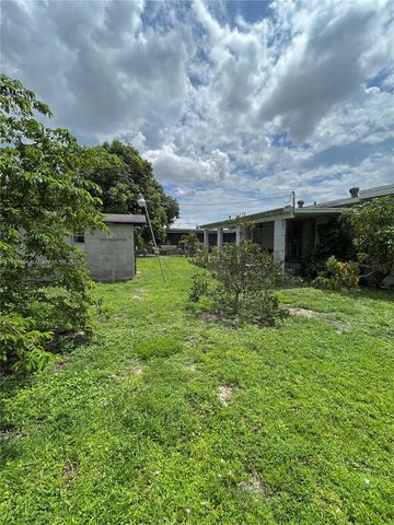 1779 NW 90th St, Miami, FL 33147