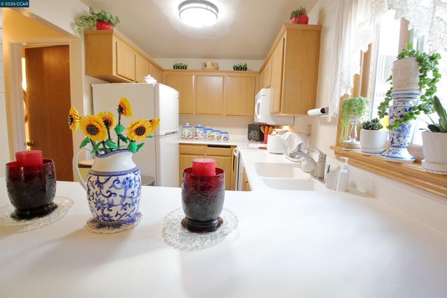 3901 Clayton Rd 25, Concord, CA 94521