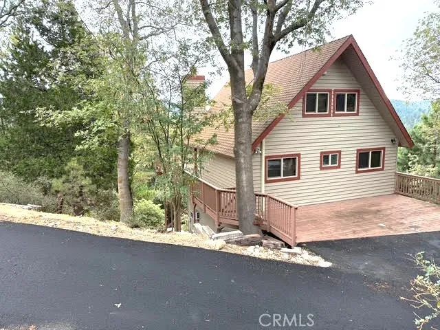 114 Old Toll Road, Lake Arrowhead, CA 92317