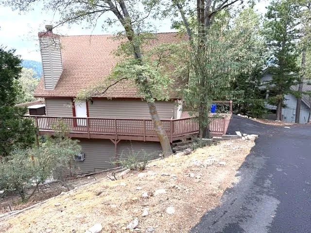 114 Old Toll Road, Lake Arrowhead, CA 92317