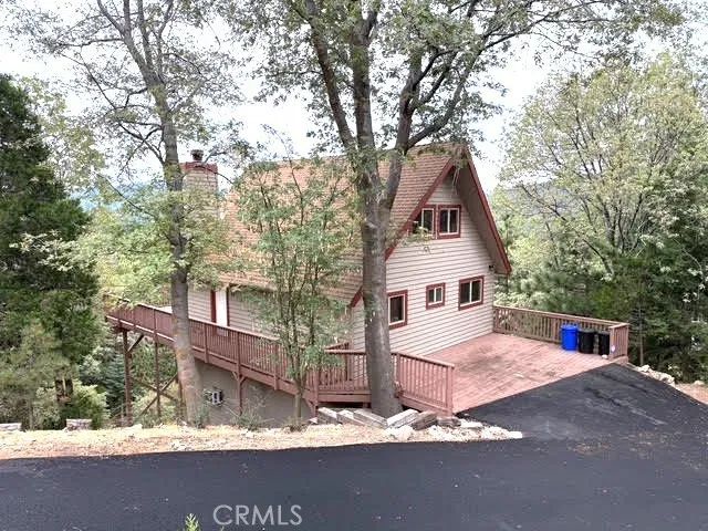 114 Old Toll Road, Lake Arrowhead, CA 92317