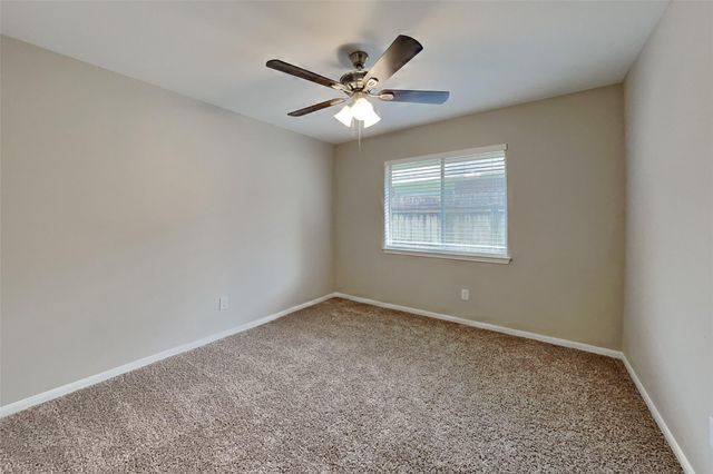 2222 Friarwood Trail, Houston, TX 77339