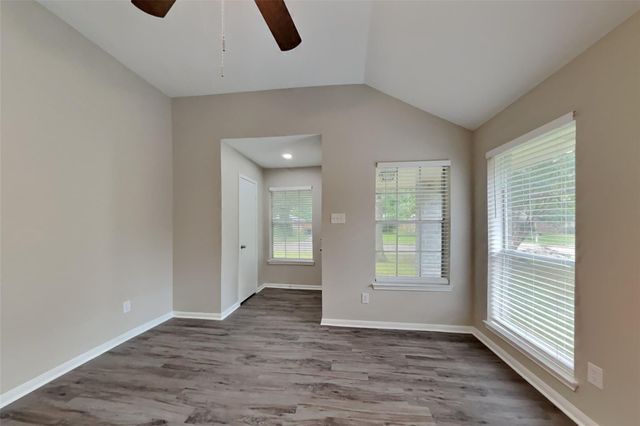 2222 Friarwood Trail, Houston, TX 77339