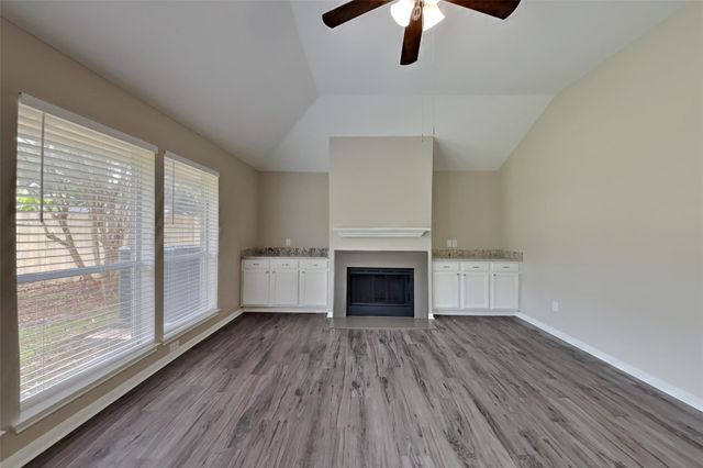 2222 Friarwood Trail, Houston, TX 77339