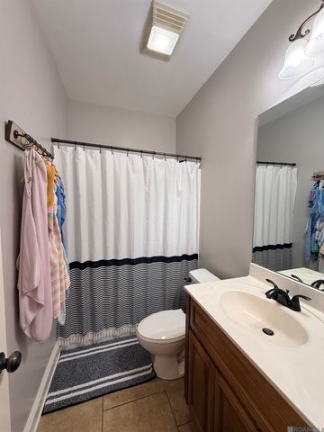 42438 Wood Ave, Ponchatoula, LA 70454