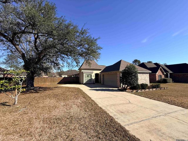 42438 Wood Ave, Ponchatoula, LA 70454