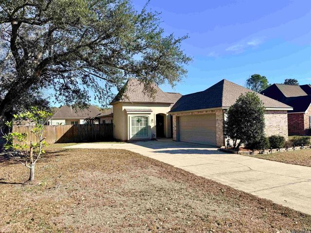 42438 Wood Ave, Ponchatoula, LA 70454