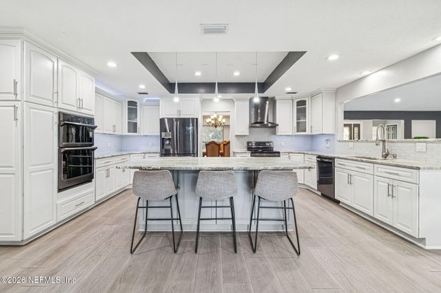 595 ABERDEEN Court, Orange Park, FL 32073