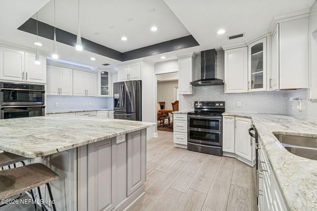 595 ABERDEEN Court, Orange Park, FL 32073