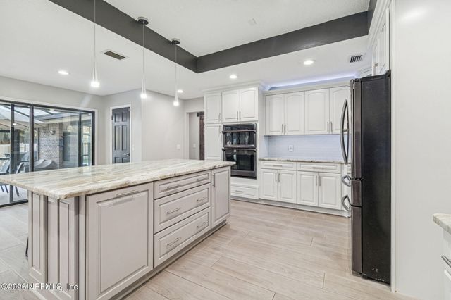 595 ABERDEEN Court, Orange Park, FL 32073