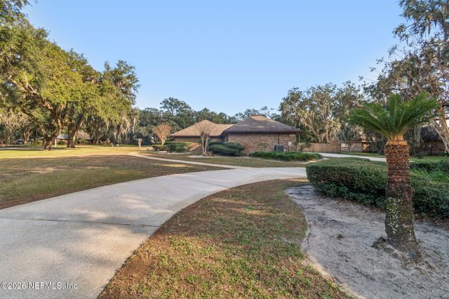 595 ABERDEEN Court, Orange Park, FL 32073